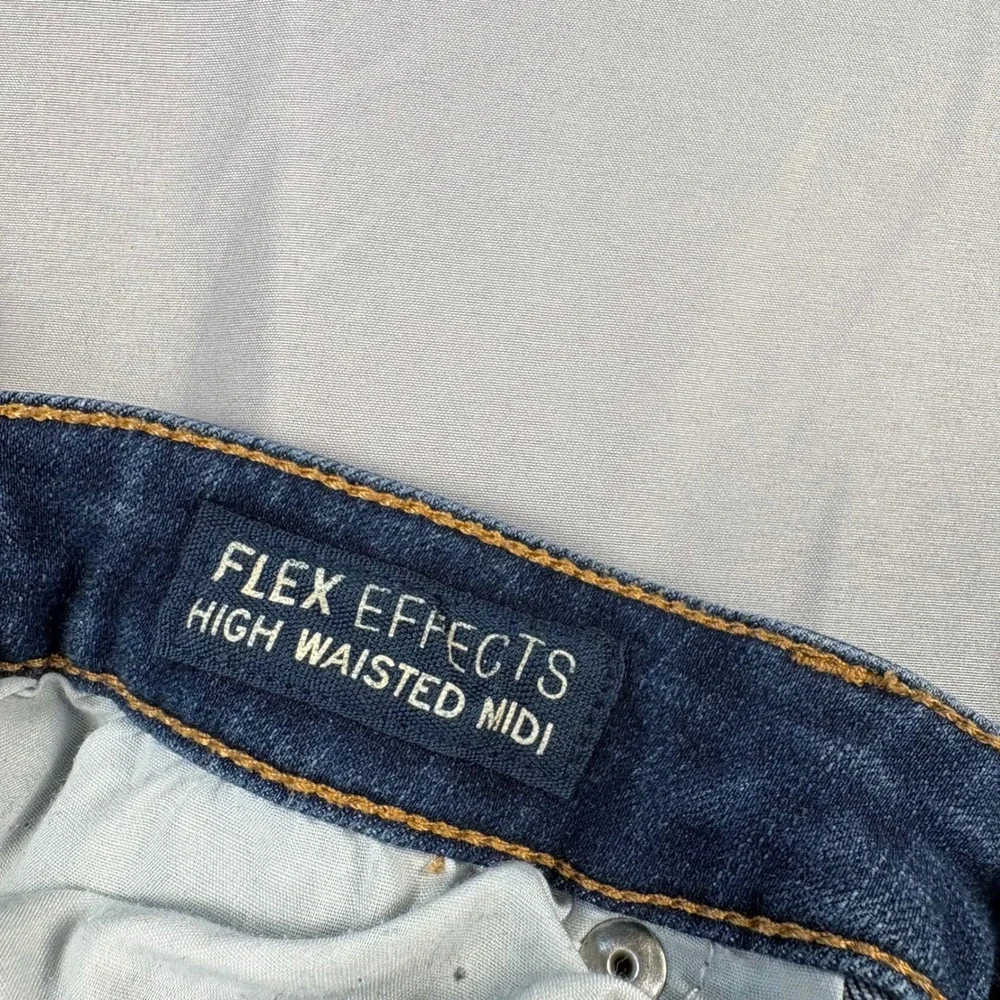 Aeropostale Flex Effects Jean Shorts Womens Size 10 High Rise - Picture 4 of 8